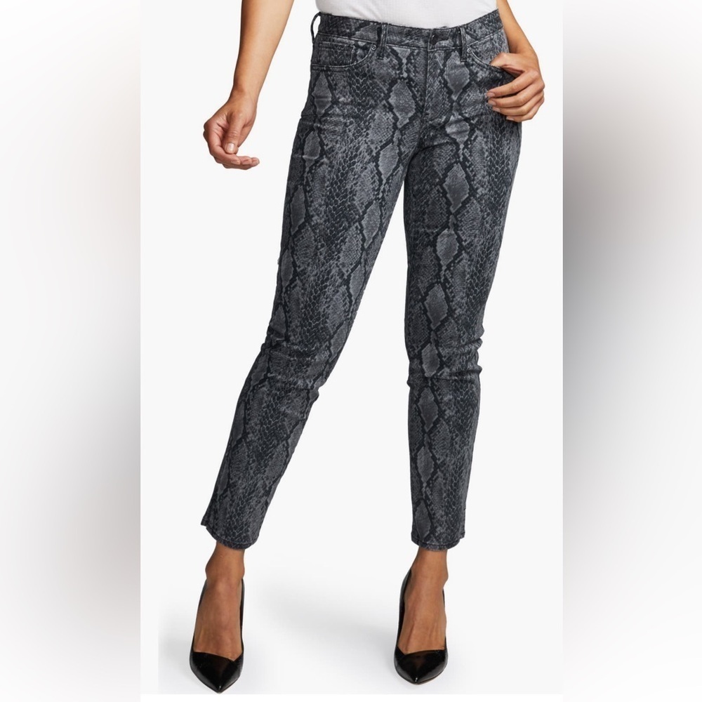 NYDJ Curves 360 Snake Print Slim Straight Jeans in Diamondback Size 12P NWT
